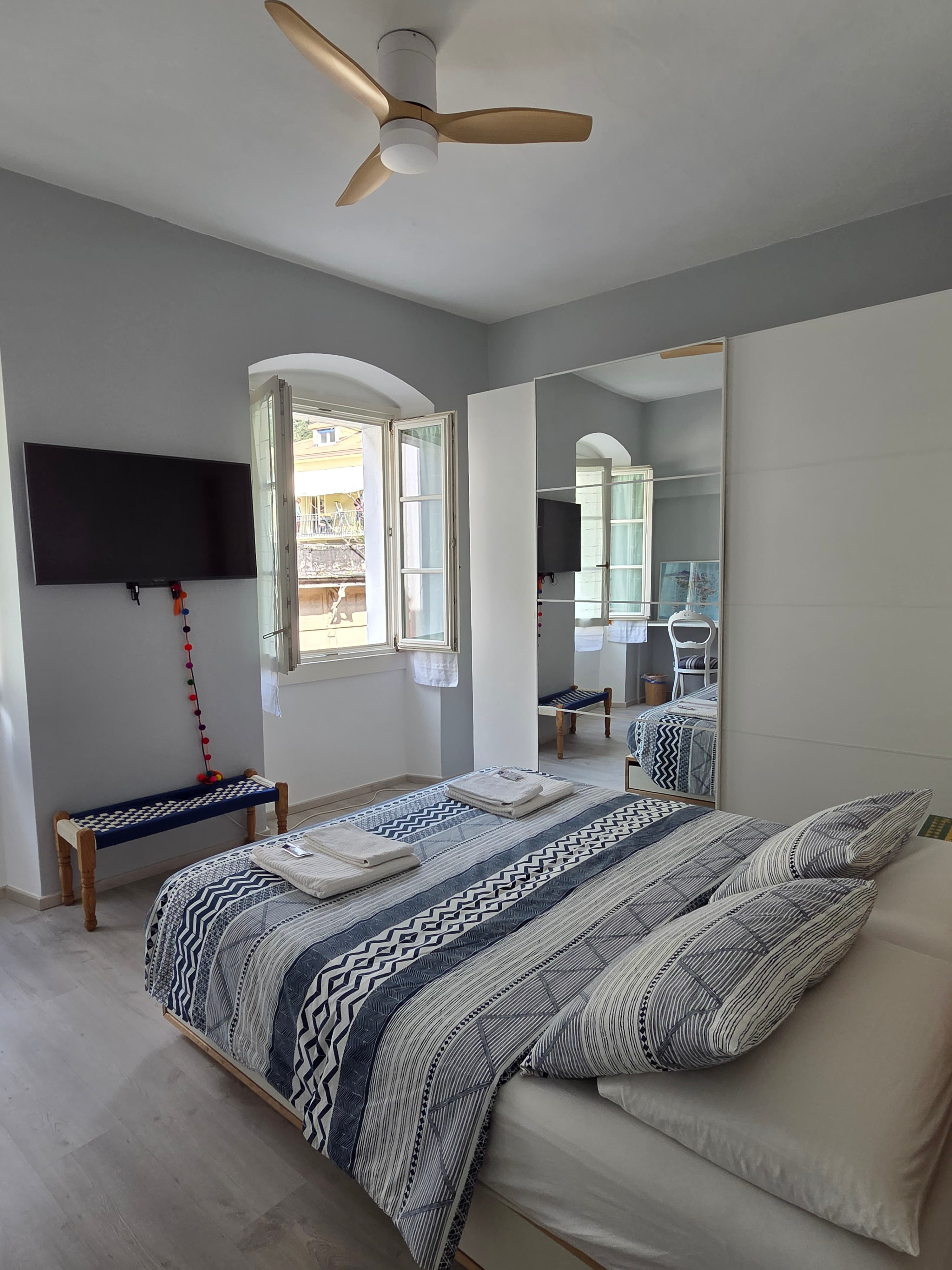 Pelèr room detail two